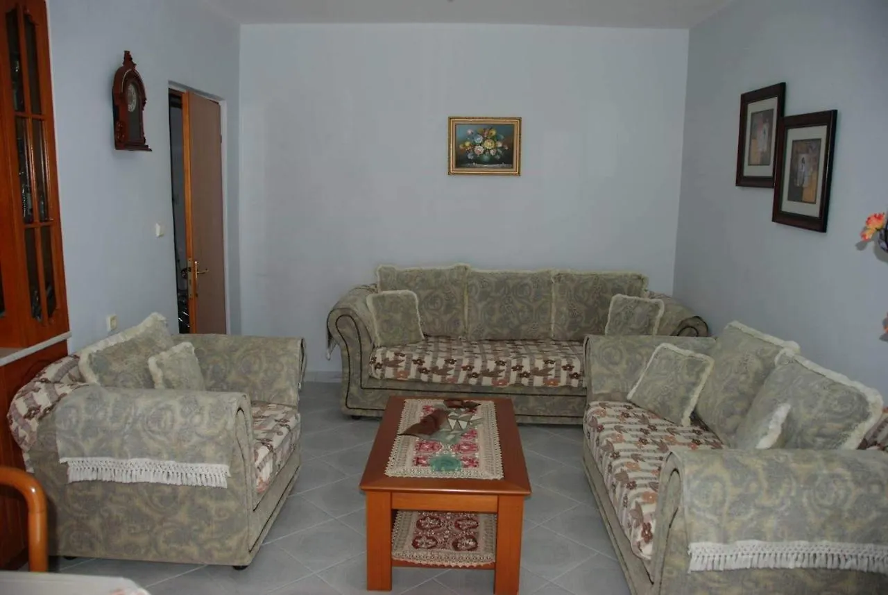 Hotel The Hill Apartment Sarande