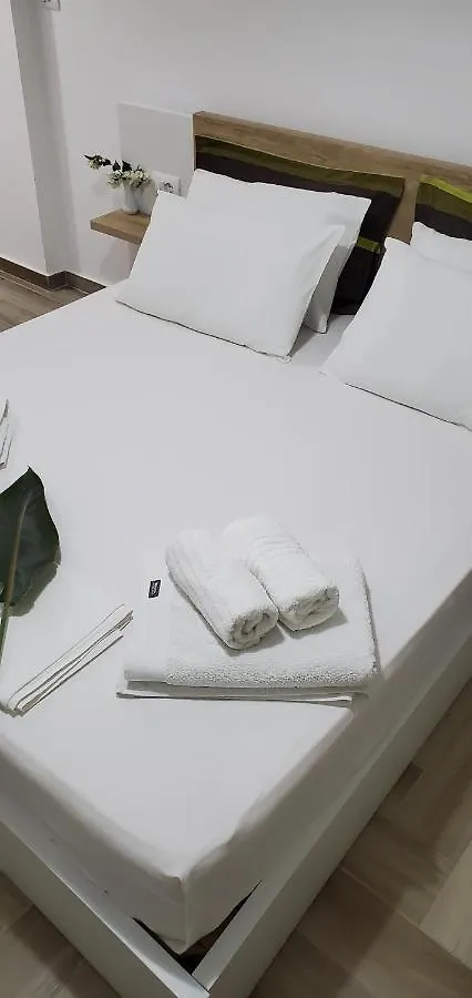 The Hill Apartment Sarande Hotel